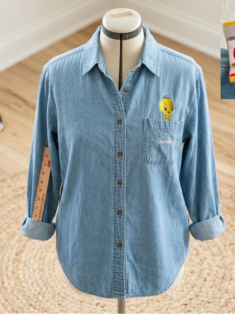 Vintage 90s Looney Tunes Tweety Bird Denim Shirt Women's 14W/16W  Button Down - Picture 12 of 13